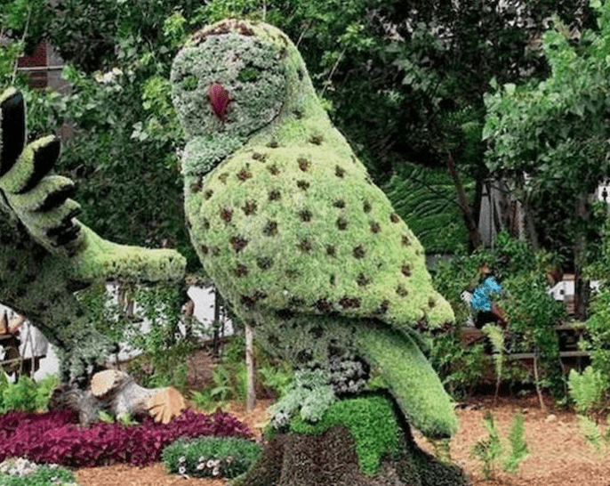 topiary animal forms